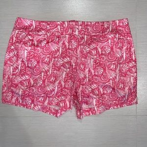 Vineyard Vines Shells All Over shorts size 8